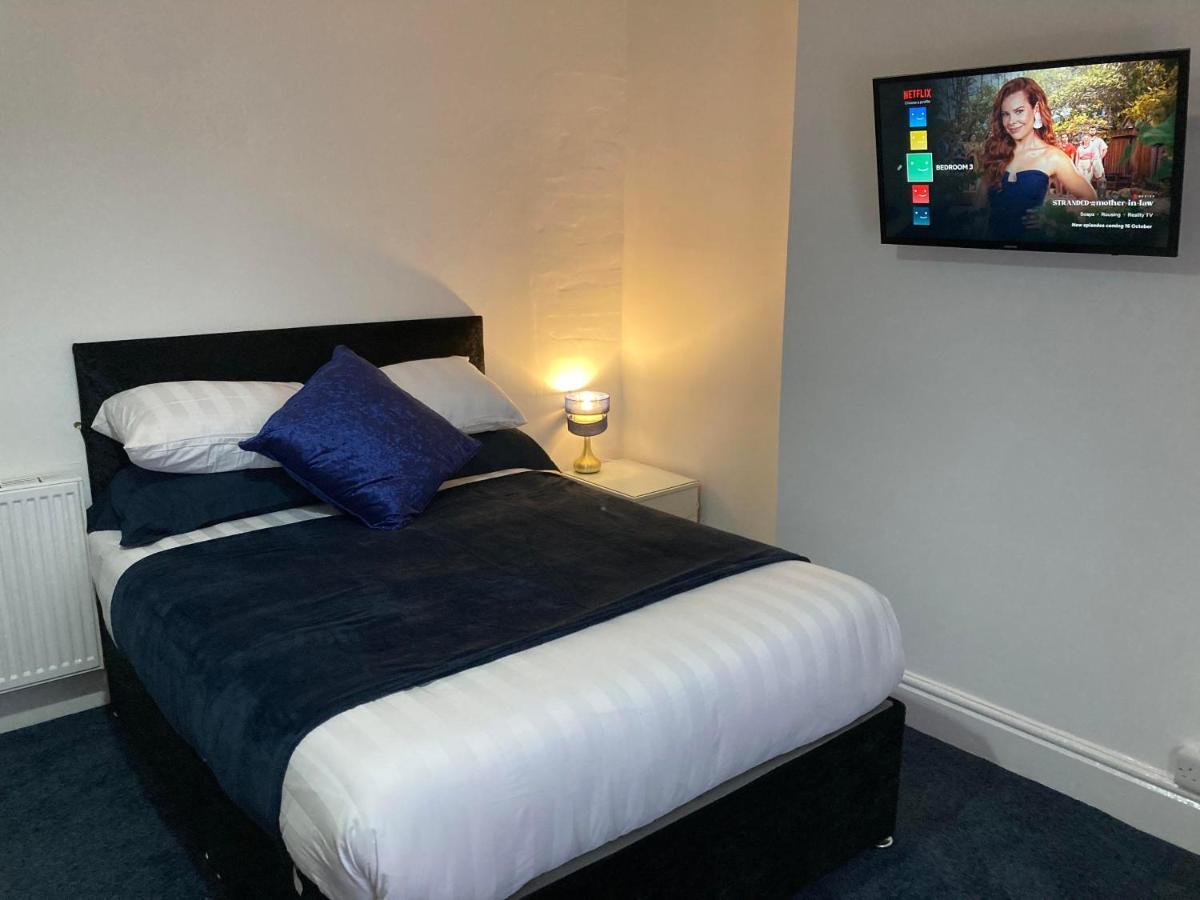 Agapi Apartment - Sea View Sleeps Ten แบล็คพูล ภายนอก รูปภาพ